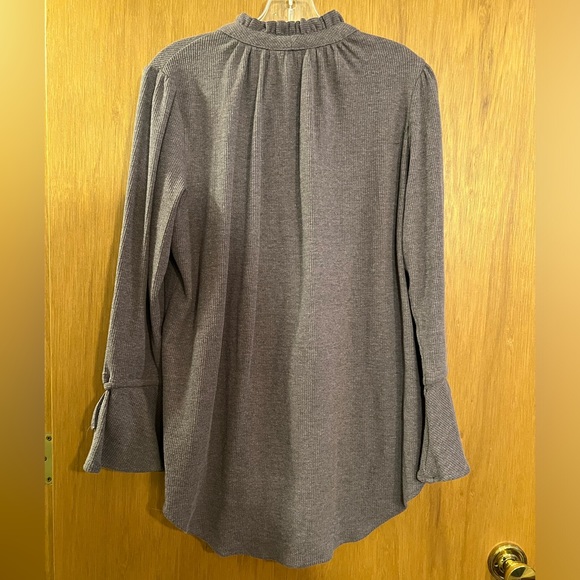 3/$15 Suzanne Betro Weekend Grey Blouson Sweater - Picture 7 of 7